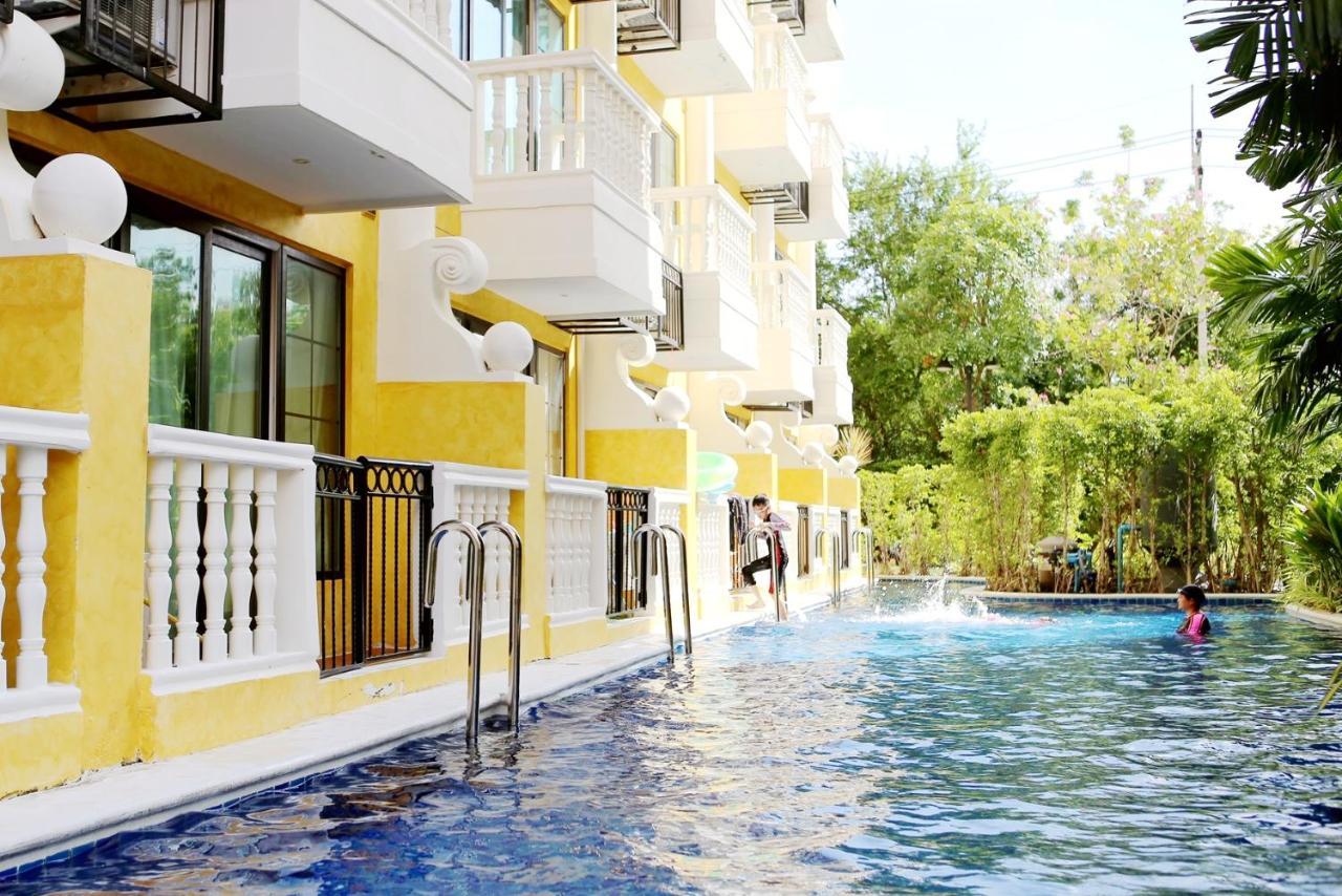 Venetian Poseidon Pool Hotel Pantai Jomtien Bagian luar foto
